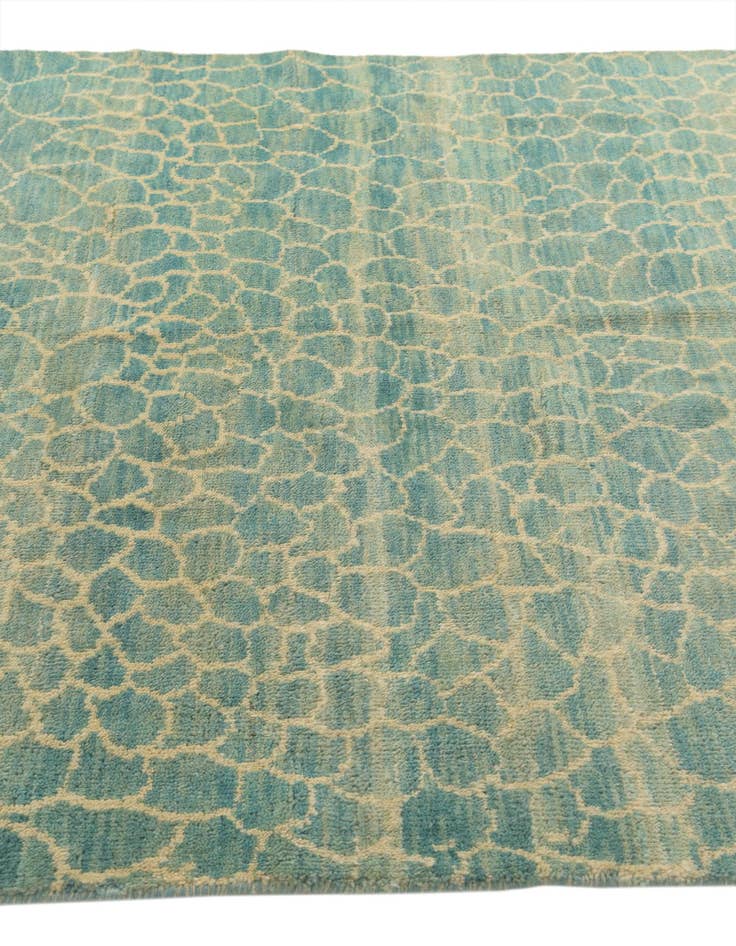 Detail image of  5' 6 x 7' 10  Hand Knotted Darya Wool Rug