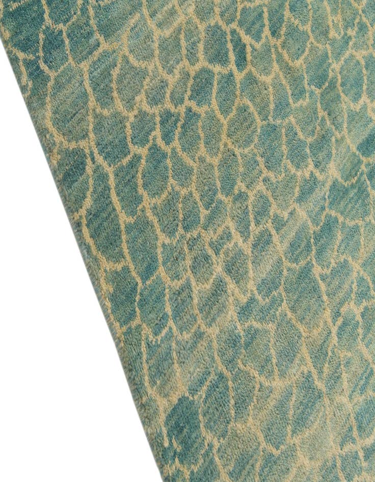 Detail image of  5' 6 x 7' 10  Hand Knotted Darya Wool Rug