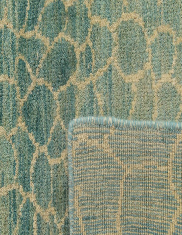 Detail image of  5' 6 x 7' 10  Hand Knotted Darya Wool Rug