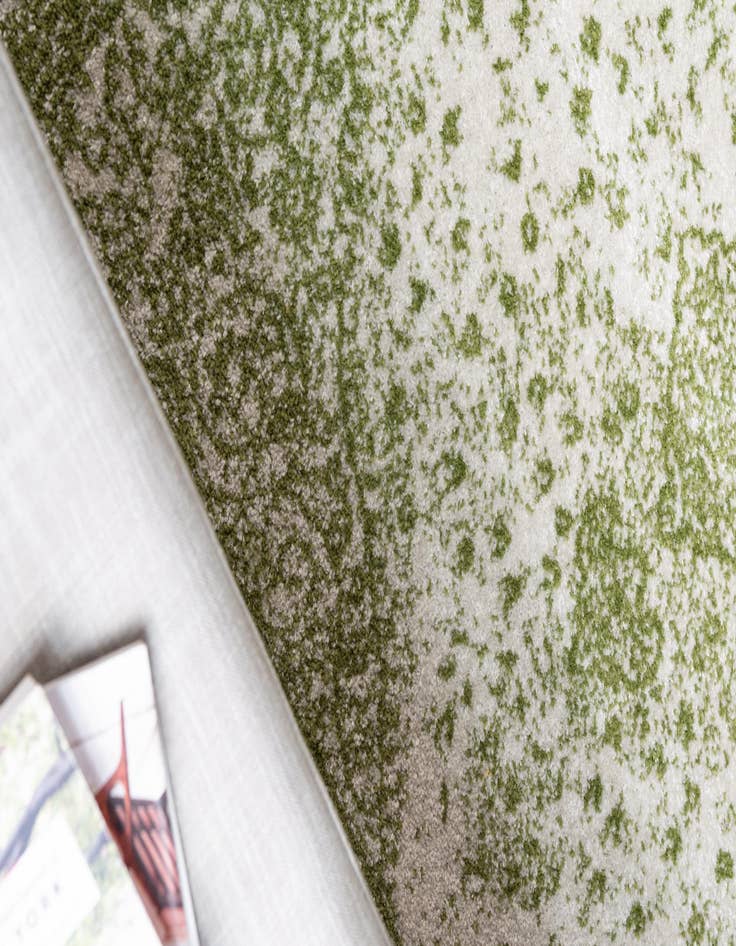 Detail image of  10' x 14' Dover Rug