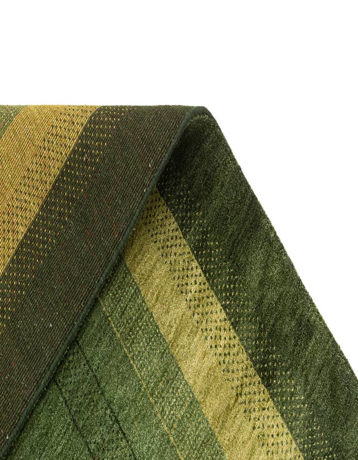 Detail image of  5' x 6' 8  Hand Knotted Gabbeh Wool Rug