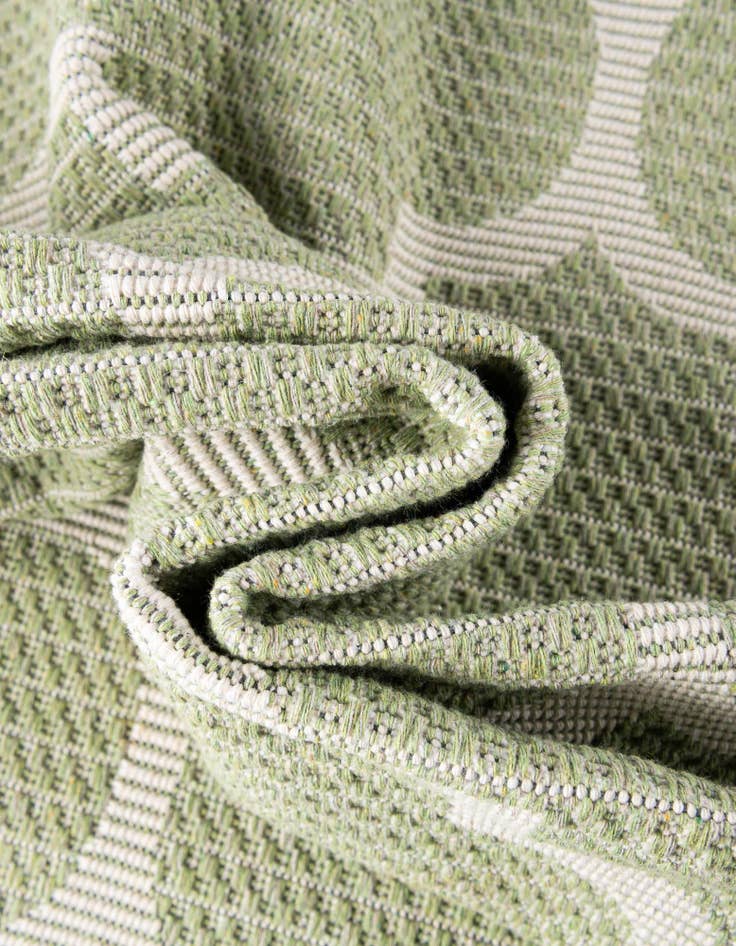 Detail image of  4' 2 x 6' Georgia Rug