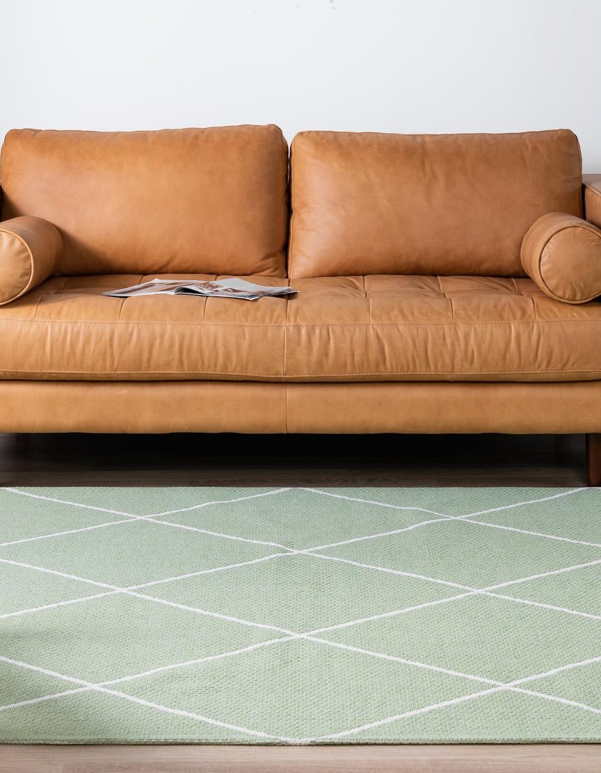 Green 6' 4 x 9' Georgia Rug | Rugs.com