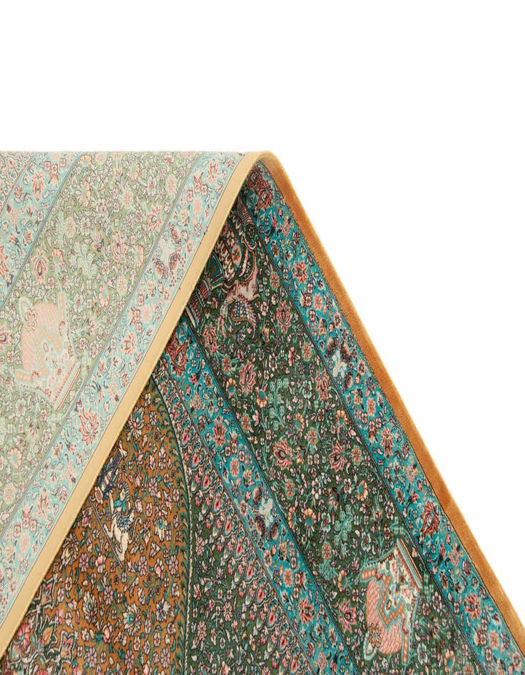 Detail image of  4' 10 x 7' 4 Ghom Design Rug