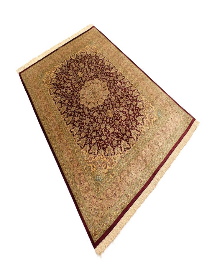 Detail image of  4' 4 x 6' 6 Ghom Silk Rug