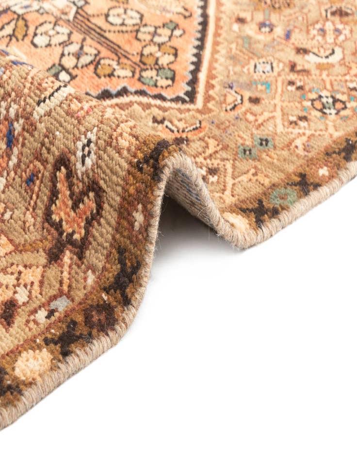 Detail image of  3' 5 x 8' 11 Hamedan Rug
