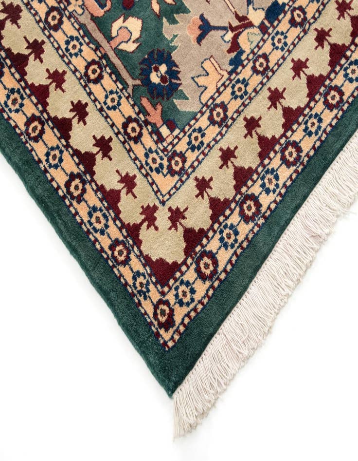 Detail image of  8' 3 x 11' 9  Hand Knotted Indo Tabriz Wool Rug