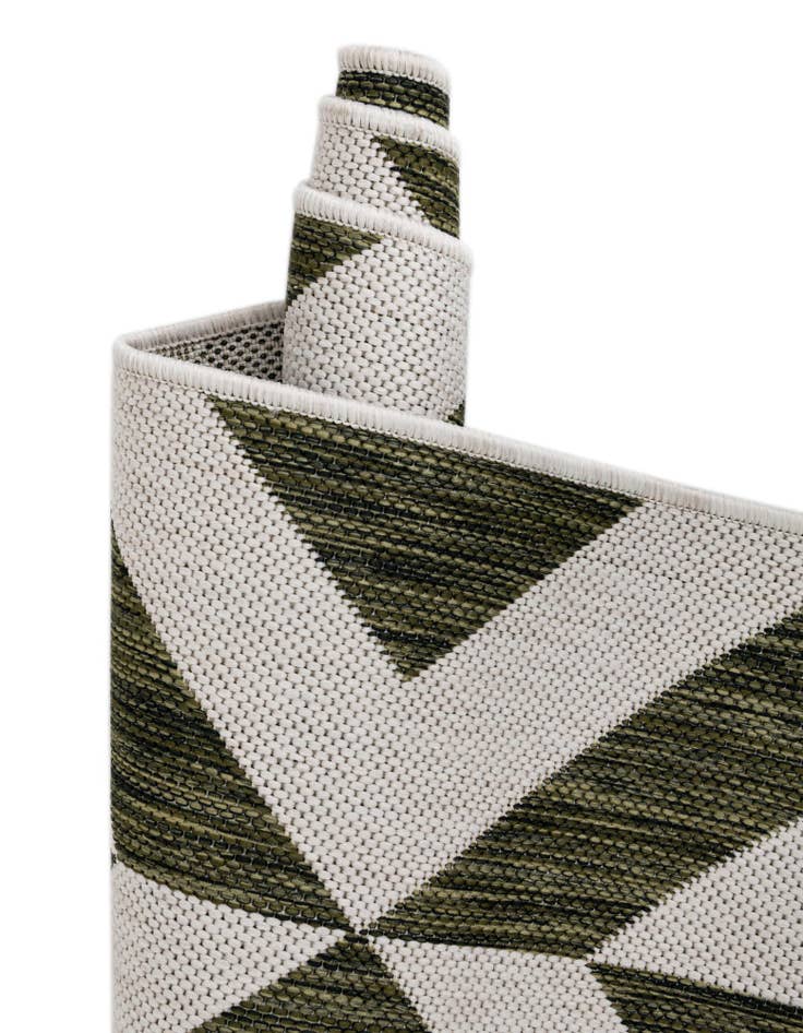 Detail image of  7' 10 x 10'  Washable Jill Zarin Napa Indoor / Outdoor Rug