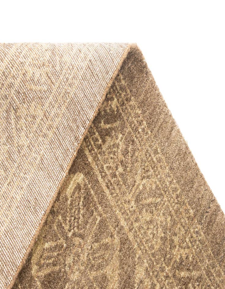 Detail image of  5' 7 x 7' 10 Juma Wool Rug