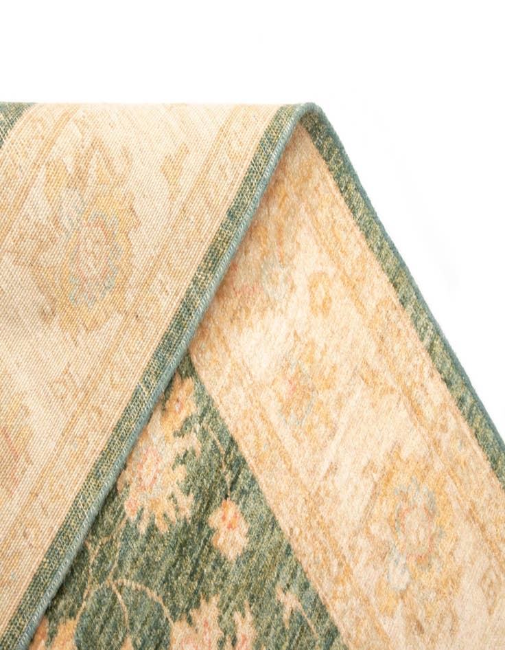 Detail image of  4' 10 x 6' 5 Kaizar Wool Rug