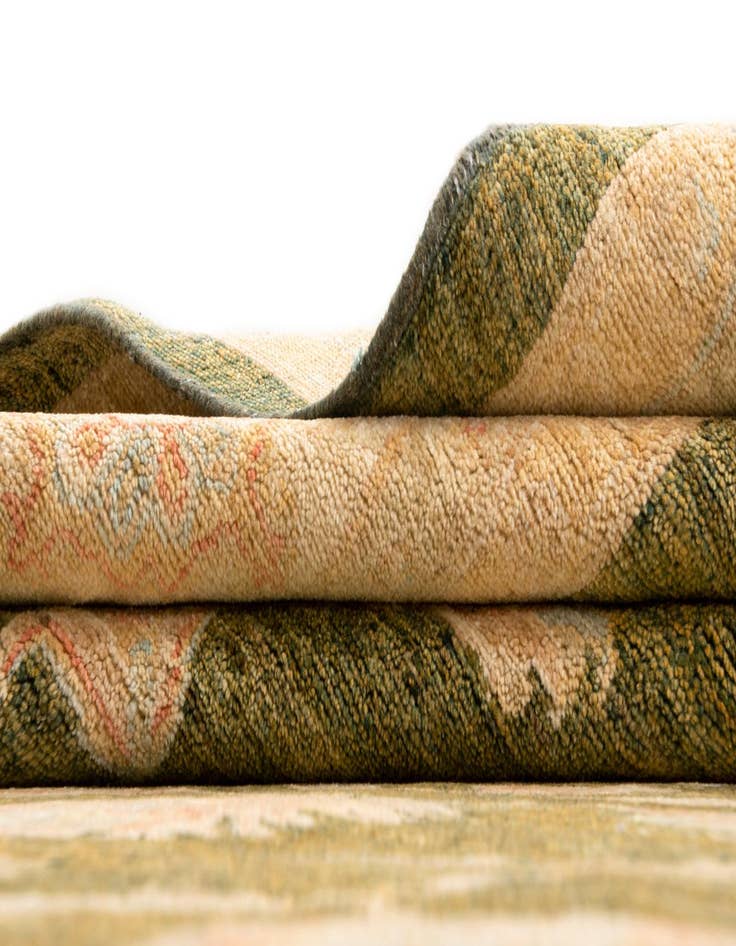 Detail image of  9' 1 x 12' Kaizar Wool Rug