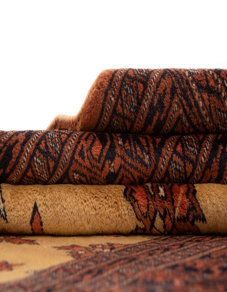 Detail image of  3' 7 x 7' 3 Karachi Royal Rug