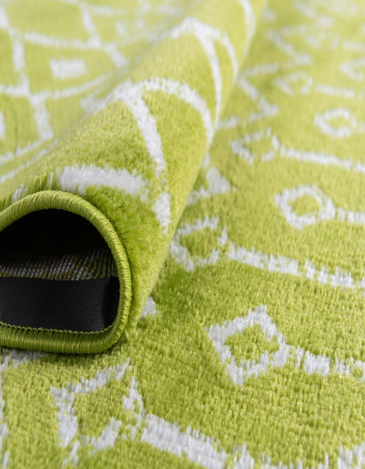 Detail image of  9' x 12' Kasbah Trellis Rug