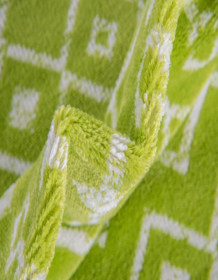 Detail image of  9' x 12' Kasbah Trellis Rug