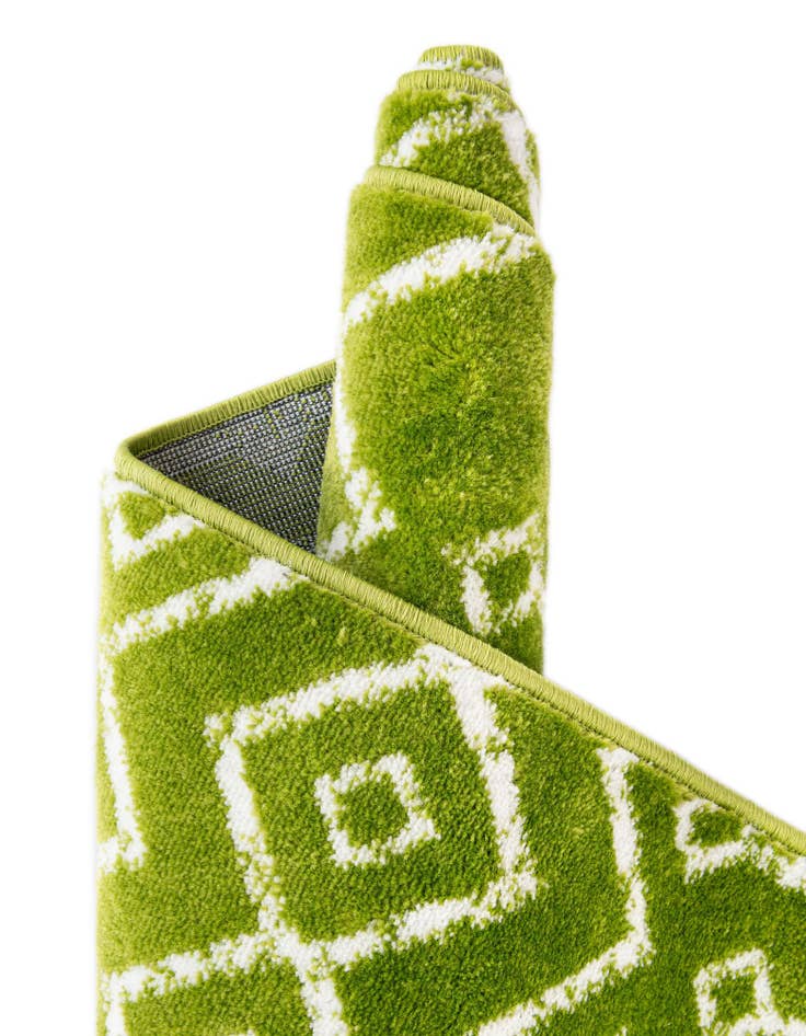 Detail image of  9' x 12' Kasbah Trellis Rug