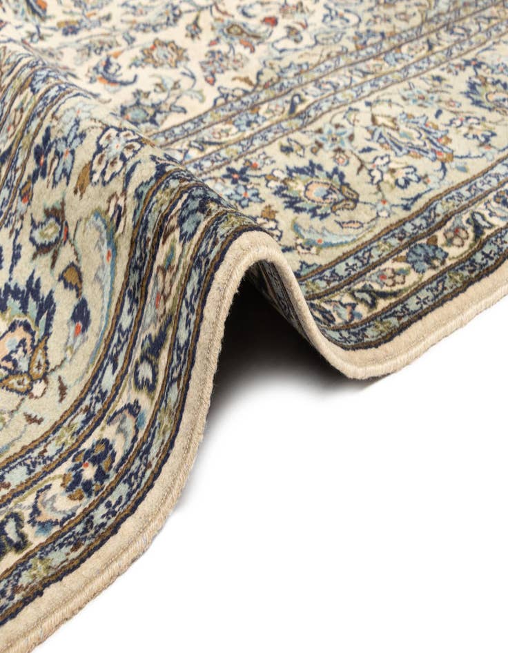 Detail image of  7' 10 x 11' 2 Kashan Wool Rug