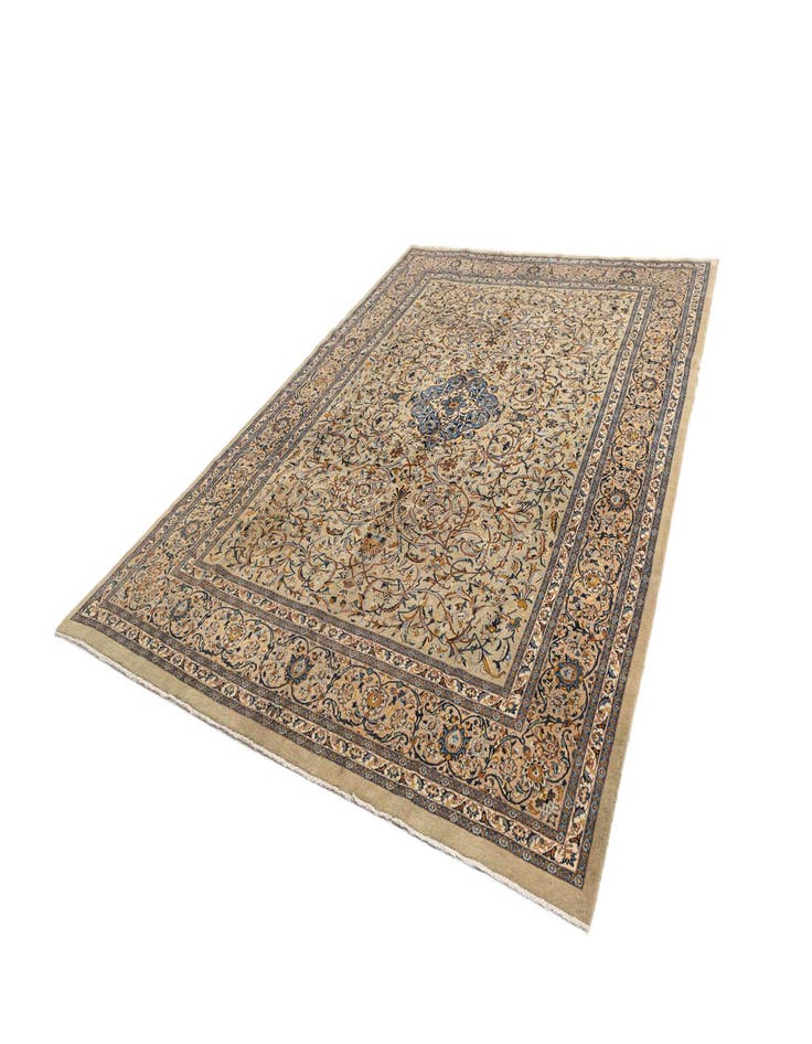 Detail image of  9' 10 x 13' 5 Kashan Wool Rug