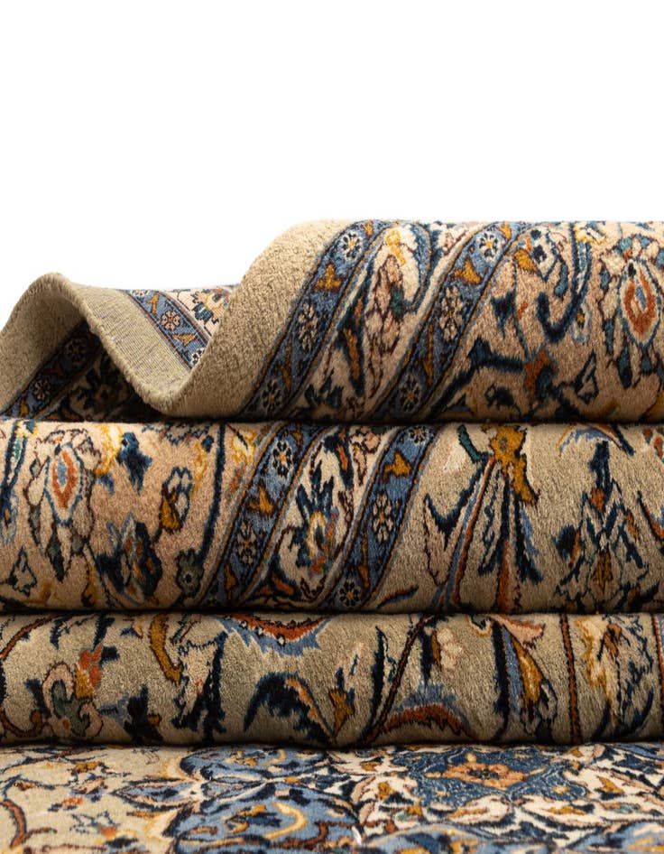 Detail image of  9' 10 x 13' 5 Kashan Wool Rug