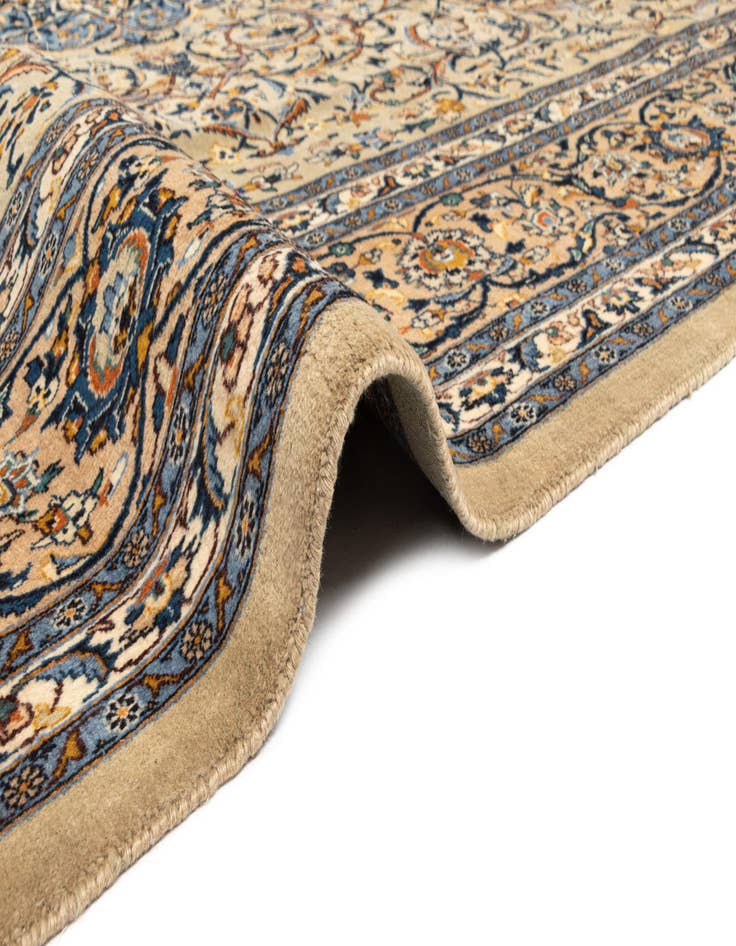 Detail image of  9' 10 x 13' 5 Kashan Wool Rug