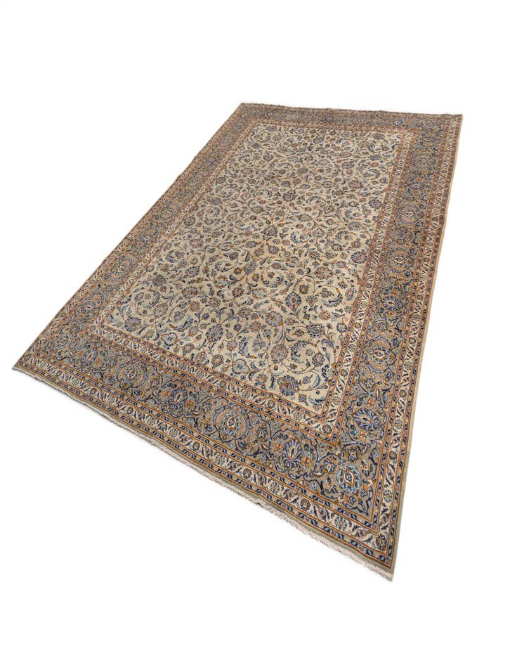 Detail image of  10' 6 x 13' 6 Kashan Wool Rug