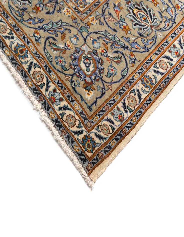 Detail image of  9' 10 x 13' 1 Kashan Wool Rug