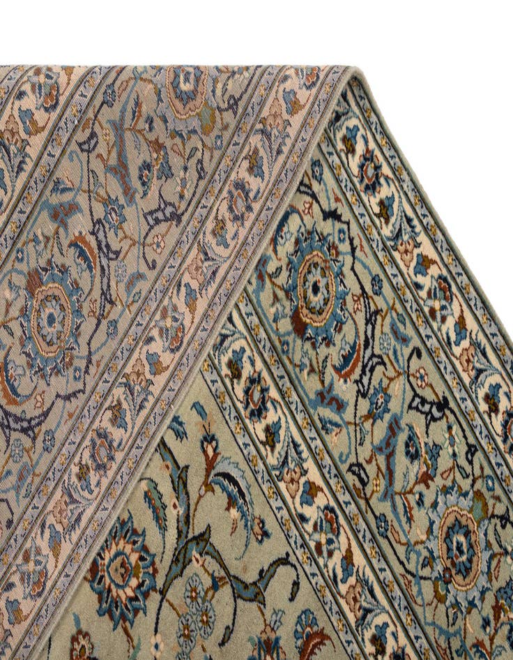 Detail image of  9' 11 x 13' 7 Kashan Wool Rug