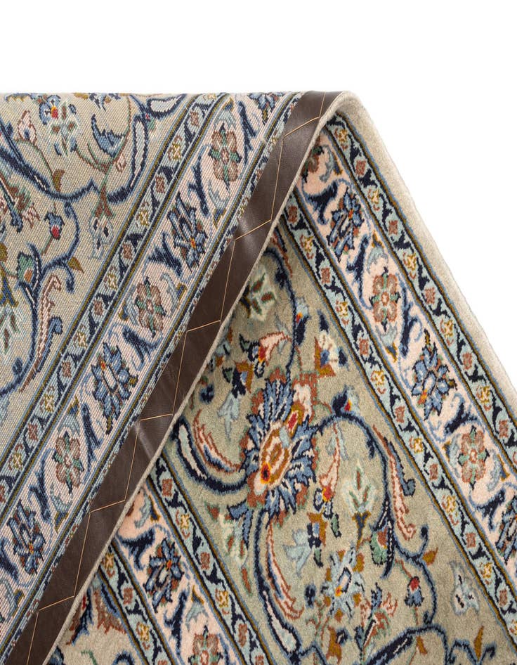 Detail image of  9' 9 x 12' 3 Kashan Wool Rug