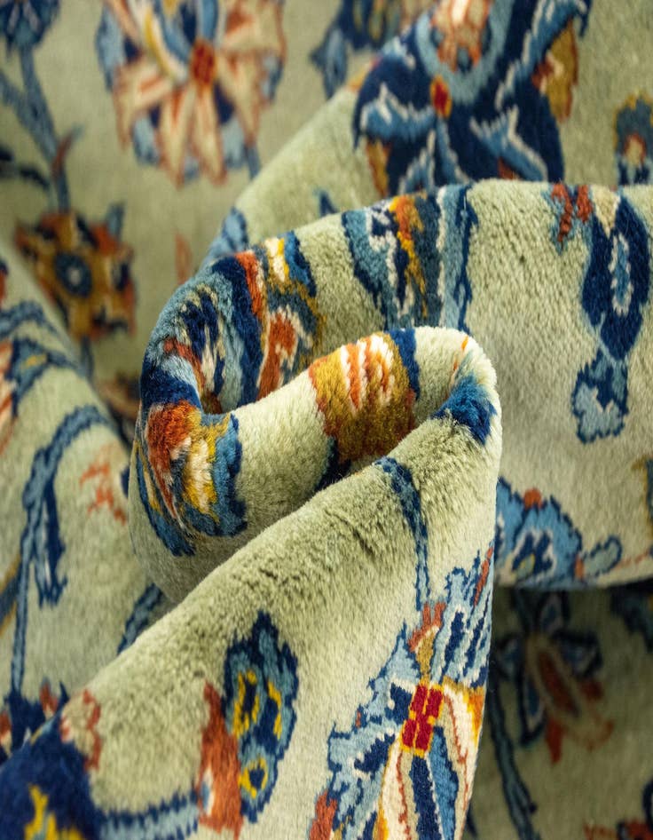 Detail image of  9' 5 x 13' 3  Hand Knotted Kashan Persian Rug