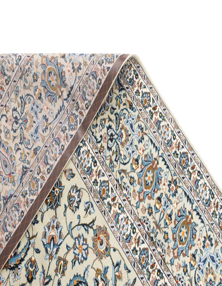 Detail image of  10' 4 x 13' 1 Kashan Rug