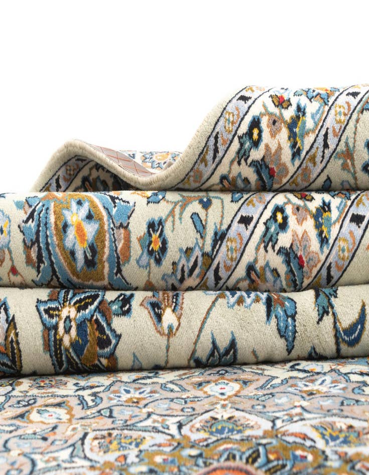 Detail image of  10' 4 x 13' 1 Kashan Rug