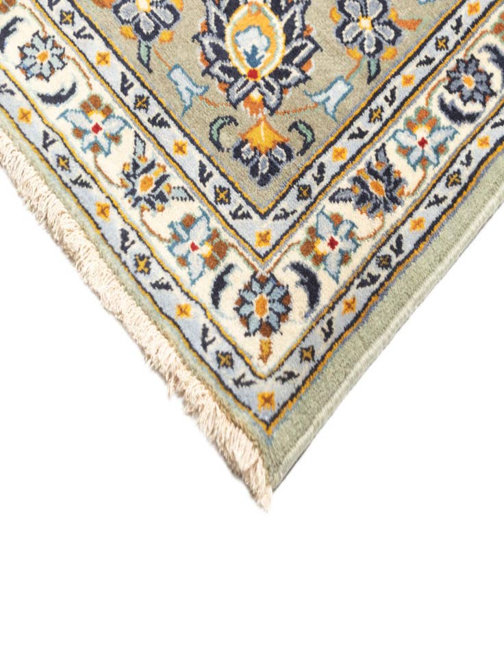 Detail image of  9' 10 x 13' 3 Kashan Rug