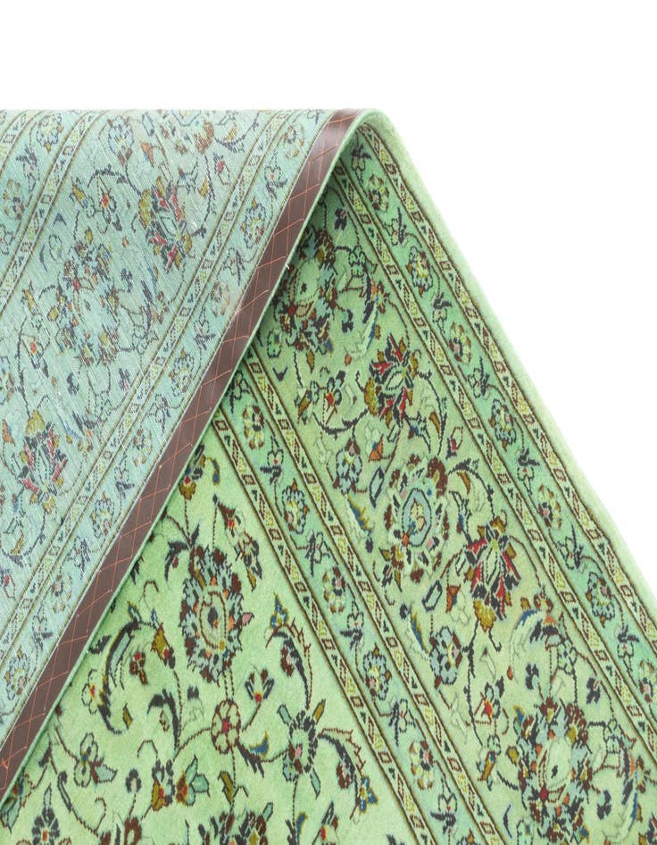 Detail image of  8' 1 x 11' 5 Kashan Rug