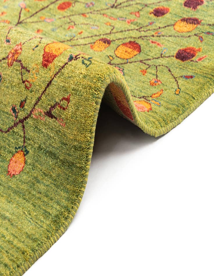 Detail image of  4' 9 x 6' 4 Kashkuli Rug