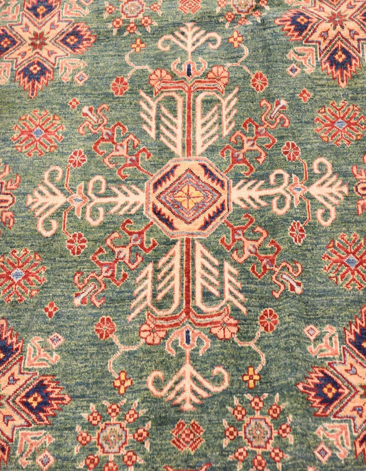 Detail image of  6' 8 x 9' 5  Hand Knotted Kazak Oriental Rug