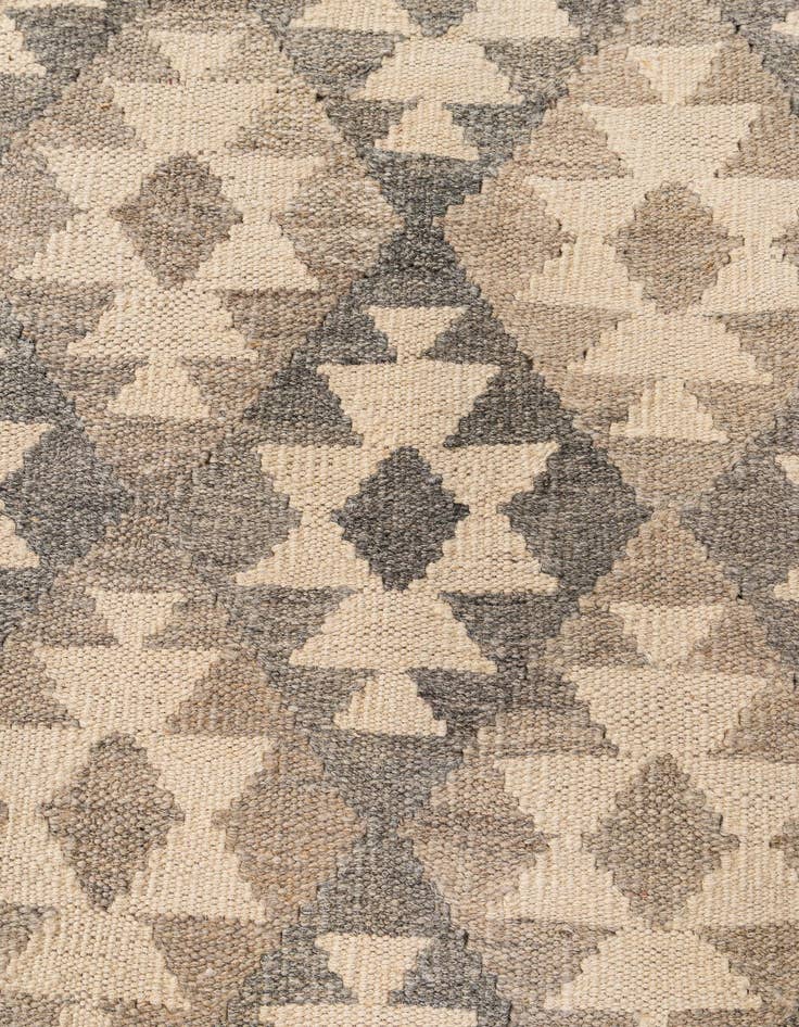 Detail image of  7' x 9' 9  Hand Woven Kilim Maymana Wool Rug