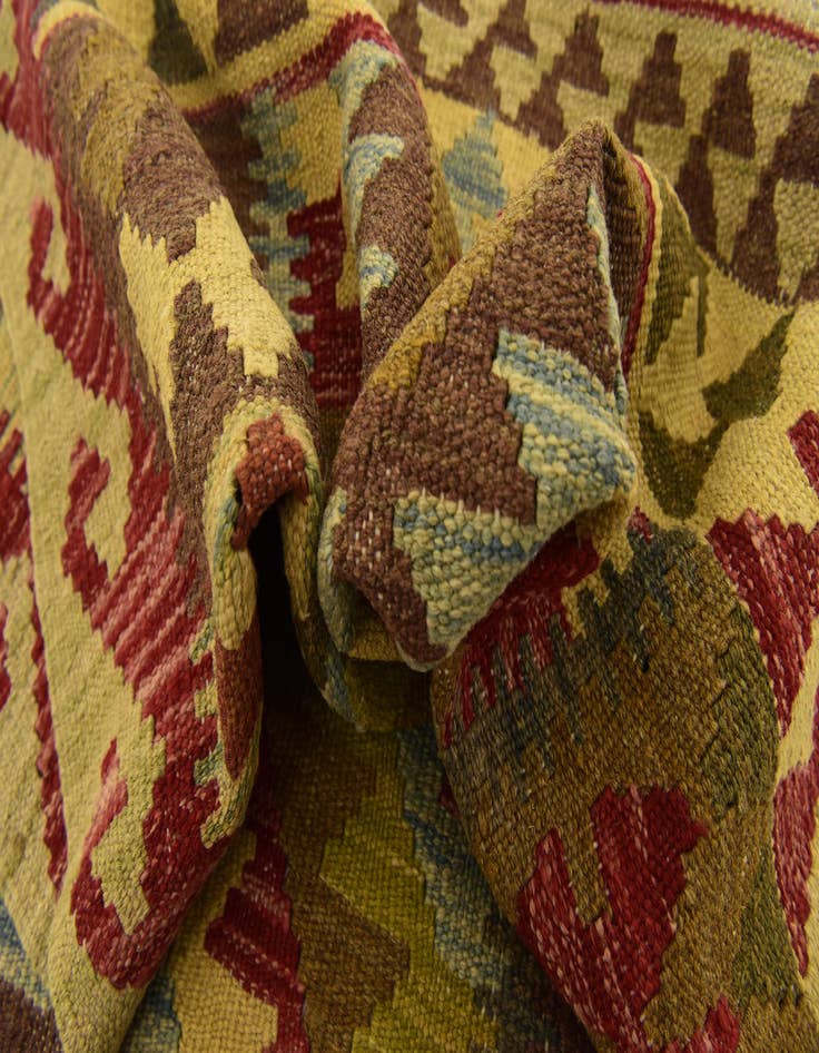Detail image of  3' 2 x 6' 4  Hand Woven Kilim Maymana Wool Rug