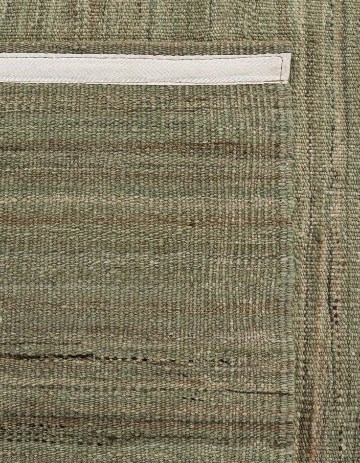 Detail image of  5' 10 x 7' 11  Hand Woven Kilim Modern Wool Rug