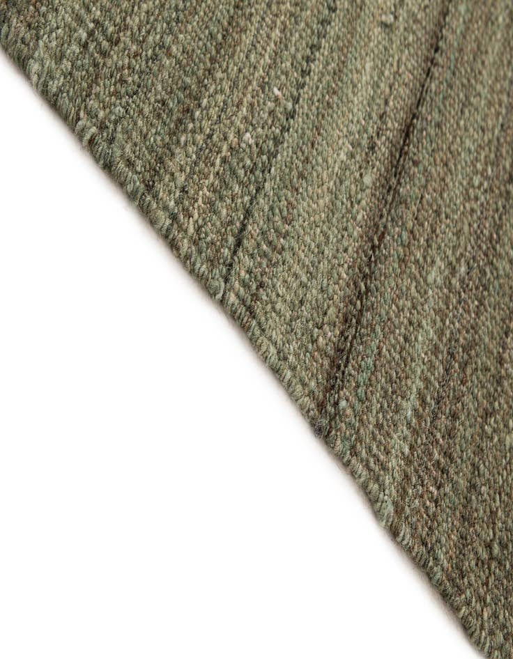 Detail image of  5' 9 x 7' 9  Hand Woven Kilim Modern Wool Rug