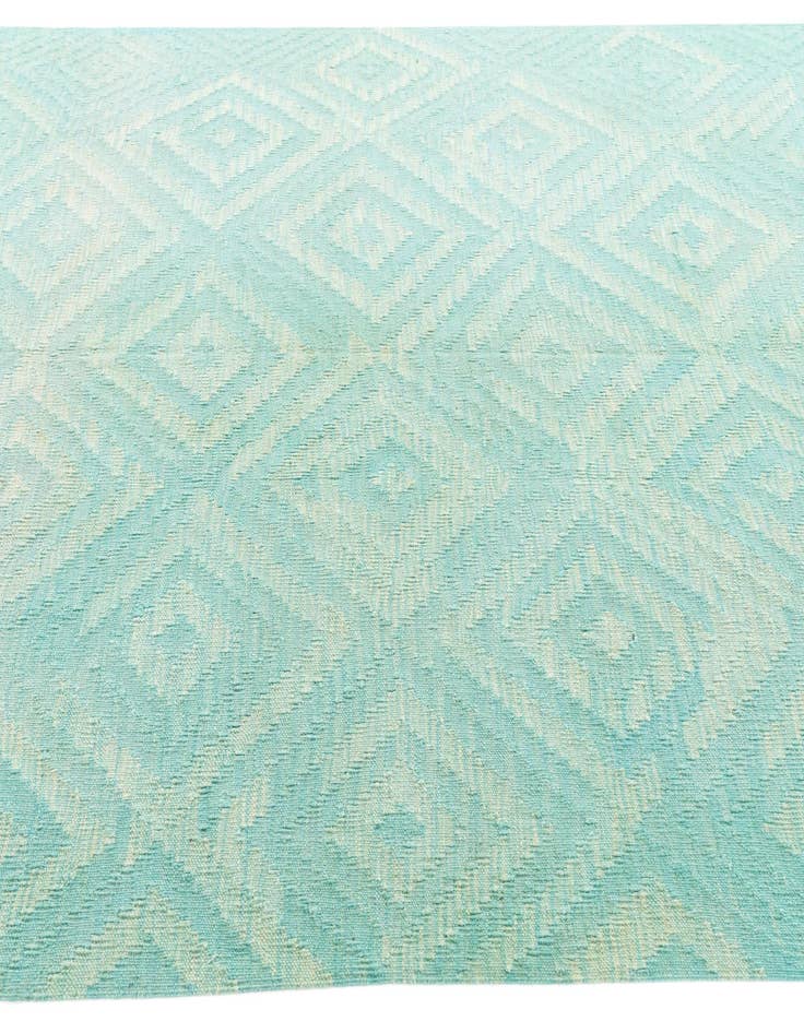 Detail image of  5' 10 x 7' 10  Hand Woven Kilim Modern Wool Rug