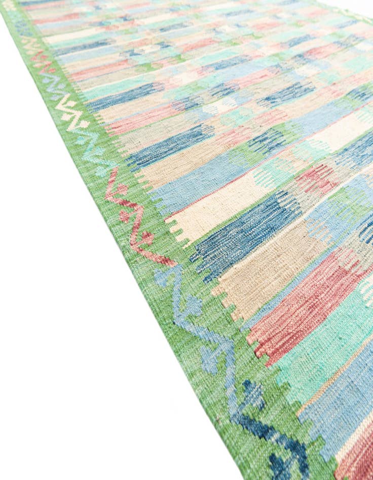 Detail image of  6' 7 x 9' 8  Hand Woven Kilim Modern Wool Rug