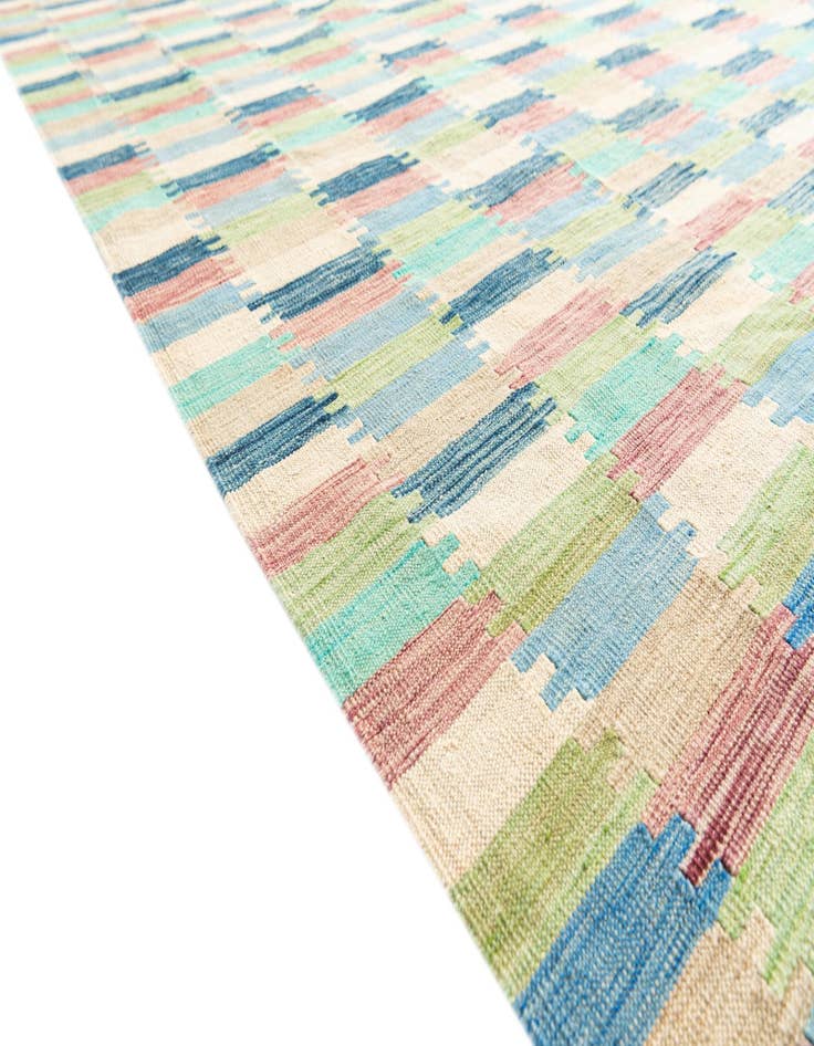 Detail image of  7' x 9' 5  Hand Woven Kilim Modern Wool Rug