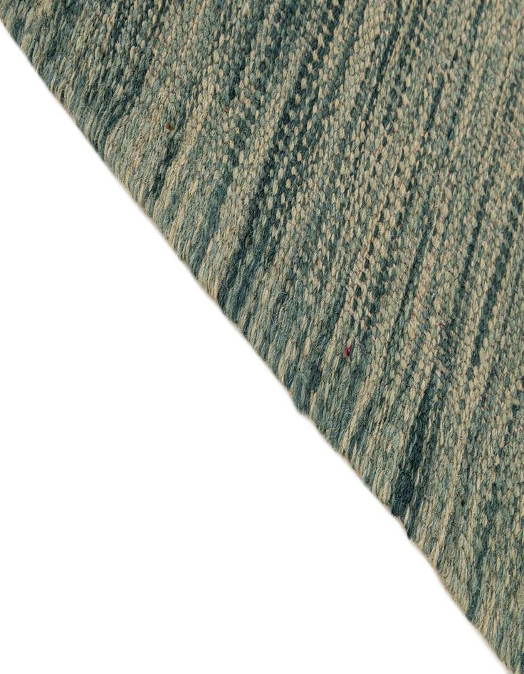 Detail image of  4' 9 x 6' 6  Hand Woven Kilim Modern Wool Rug