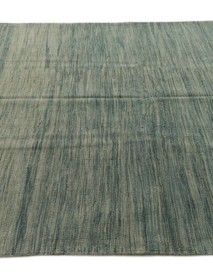 Detail image of  5' 5 x 8'  Hand Woven Kilim Modern Wool Rug