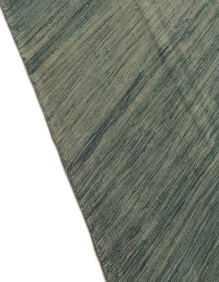 Detail image of  5' 5 x 8'  Hand Woven Kilim Modern Wool Rug