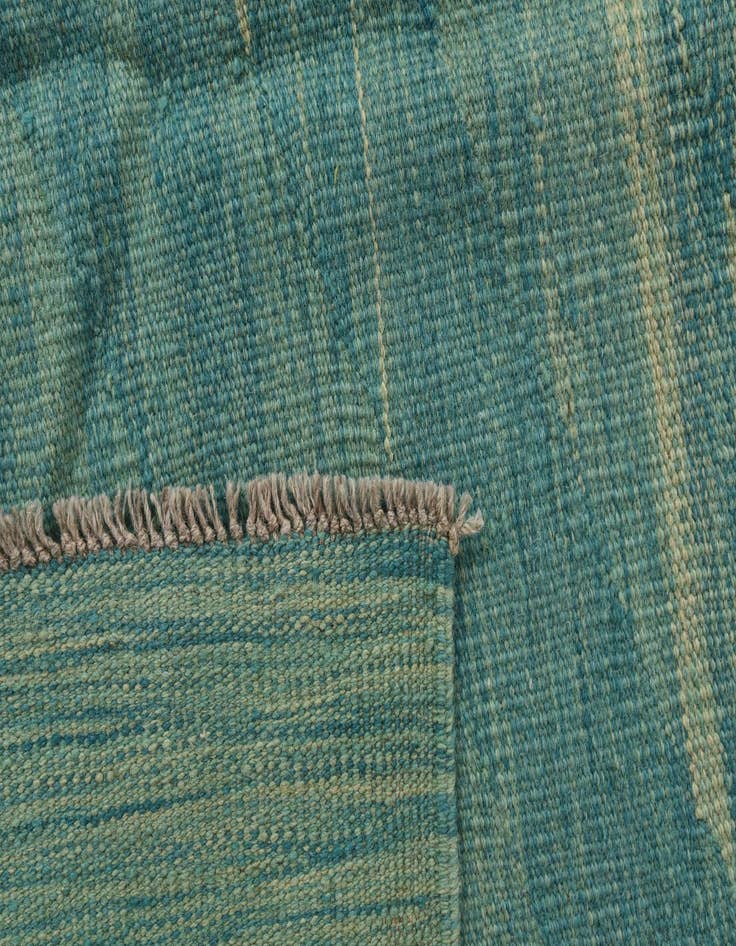 Detail image of  4' x 6'  Hand Woven Kilim Modern Wool Rug