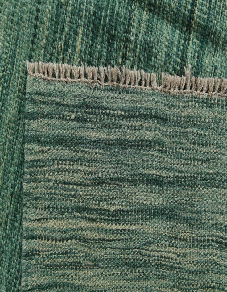 Detail image of  4' 5 x 6' 6  Hand Woven Kilim Modern Wool Rug