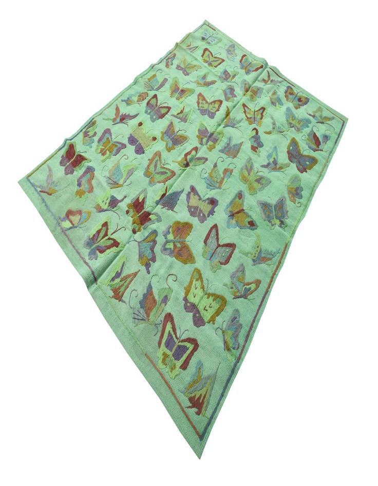 Detail image of  4' 10 x 6' 7  Hand Woven Kilim Suzani Wool Rug