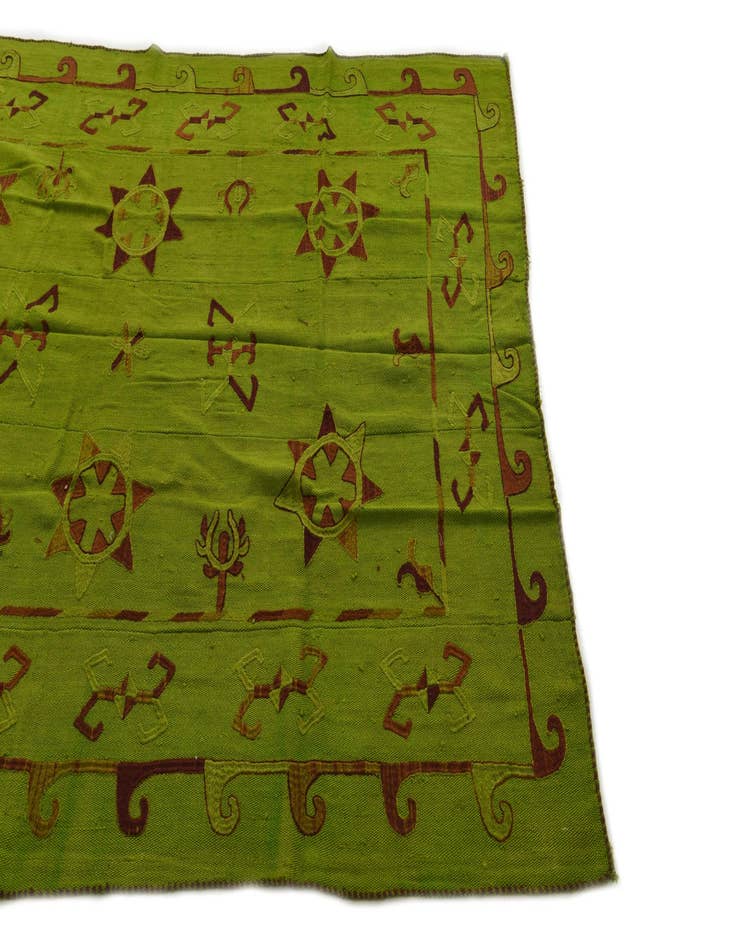 Detail image of  5' 6 x 7' 4  Hand Woven Kilim Suzani Wool Rug