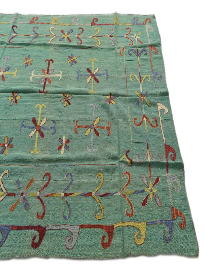 Detail image of  5' 9 x 7' 9  Hand Woven Kilim Suzani Wool Rug