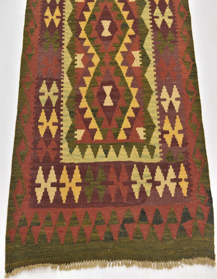 Detail image of 2' 9 x 4' 4 Hand Woven Kilim Waziri Wool Rug